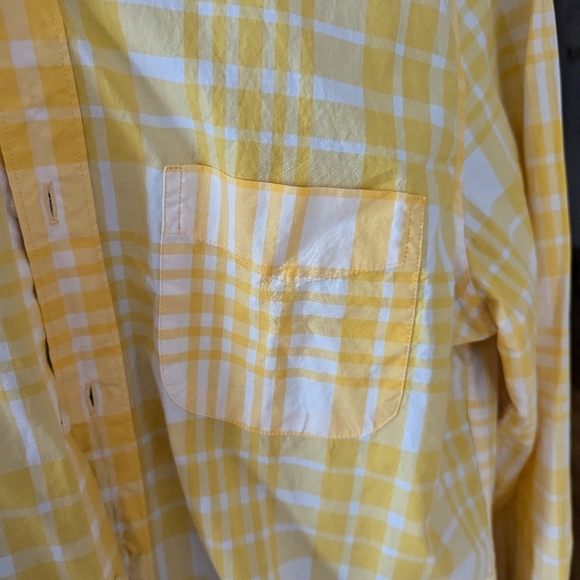 J. Crew plain yellow classic shirt M - Picture 4 of 6